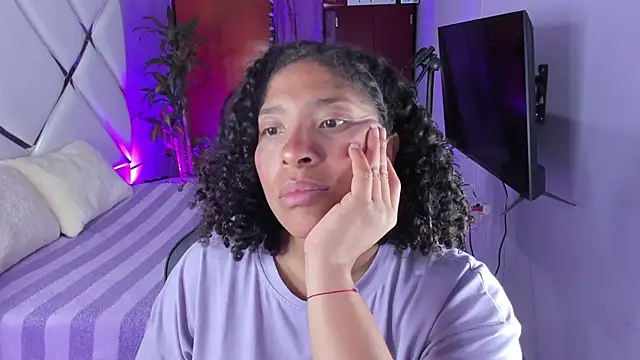 Snapshot of DannaBerry chatting on September 8, 3:22 pm DannaBerry online show from September 8, 3:22 pm