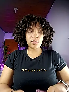 Snapshot of DannaBerry chatting on October 4, 2:15 pm DannaBerry online show from October 4, 2:15 pm