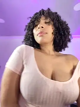 Snapshot of DannaBerry chatting on October 24, 3:30 pm DannaBerry online show from October 24, 3:30 pm