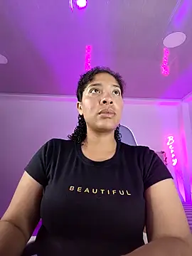 Snapshot of DannaBerry chatting on November 4, 3:11 pm DannaBerry online show from November 4, 3:11 pm