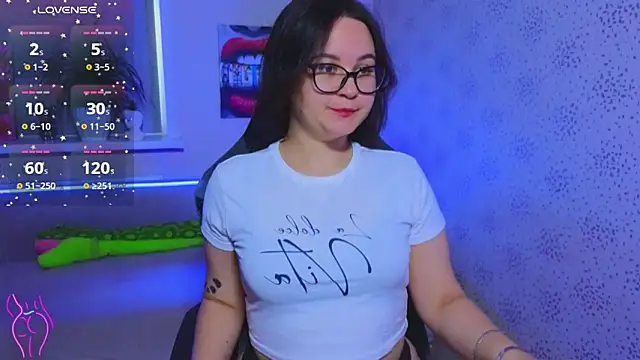 EsterLogan online show from October 24, 9:17 am