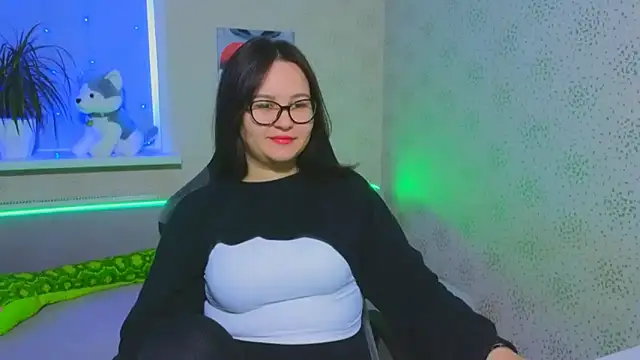 EsterLogan online show from December 14, 7:14 am