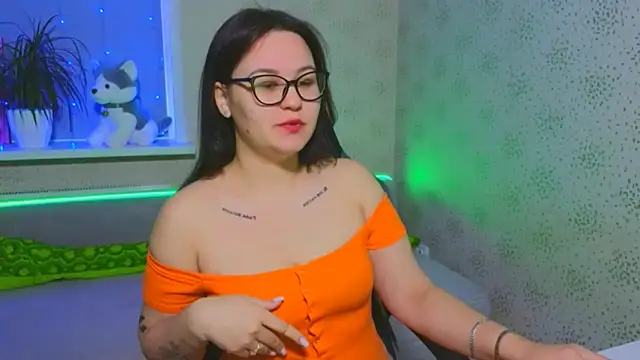 EsterLogan online show from December 16, 10:09 am