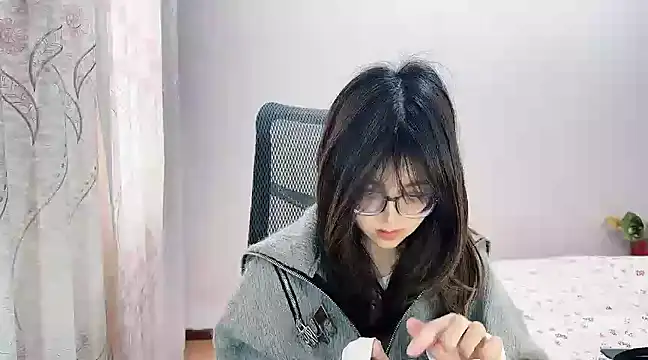 Butterfly--- online show from December 22, 5:12 am