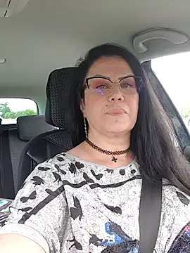 x  KHALEESI  x online show from July 20, 10:39 am