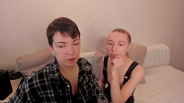 secret dreams   online show from December 7, 8:44 am