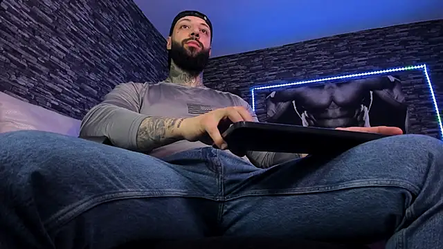 JonahHunt online show from January 23, 7:29 pm
