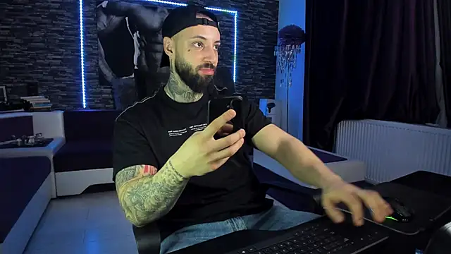 JonahHunt online show from February 16, 8:11 pm