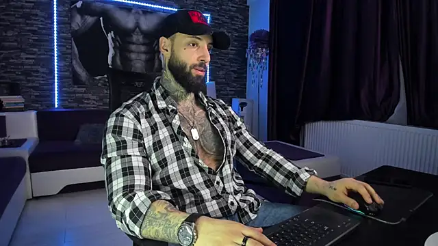 JonahHunt online show from February 24, 6:36 pm