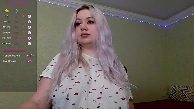 elven dreams  online show from December 1, 5:02 pm