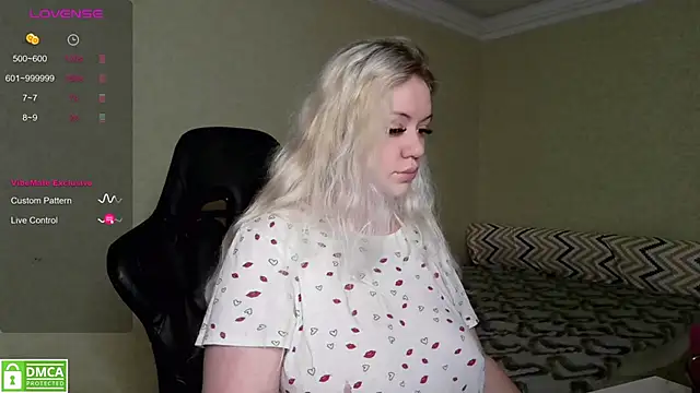 elven dreams  online show from January 13, 8:37 pm