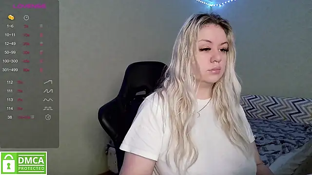 elven dreams  online show from January 20, 5:59 pm