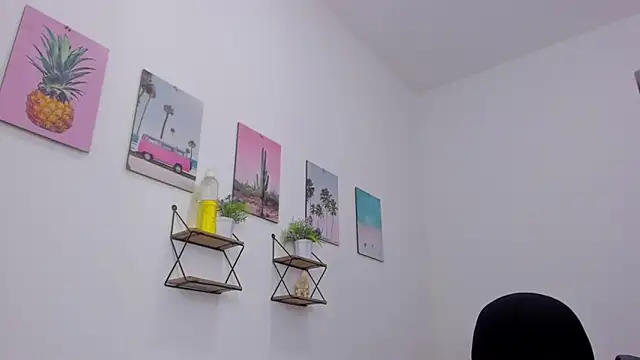 Emma lean online show from December 5, 12:03 pm