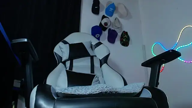 sebastian horny online show from November 27, 10:45 pm