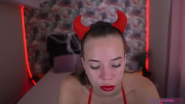 Sexy Ira online show from October 31, 7:42 am