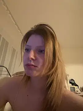 MaryHiggins online show from December 28, 6:29 pm