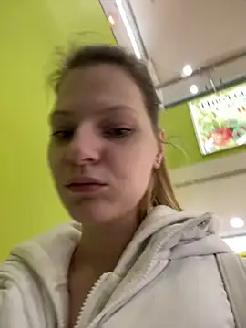 MaryHiggins online show from October 5, 9:07 am