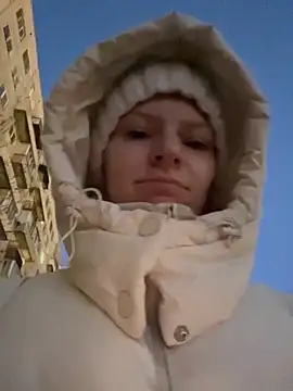 MaryHiggins online show from November 15, 2:13 pm