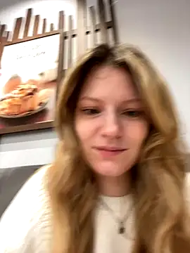 MaryHiggins online show from November 21, 12:26 pm