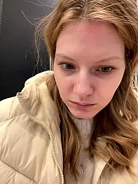 MaryHiggins online show from January 18, 4:44 pm