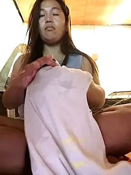 trans4cock12345 online show from June 19, 7:39 pm