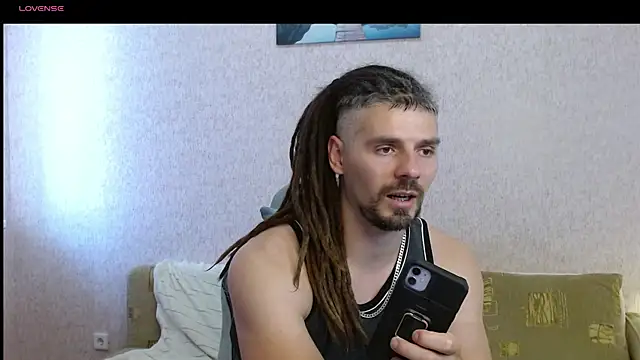 Aestheticguy101 online show from August 2, 12:25 pm