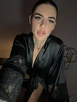 LexiCoco online show from December 3, 6:39 pm