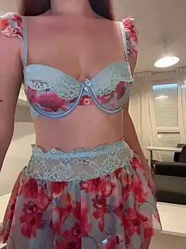 Snapshot of redheaddoll22 chatting on February 23, 10:56 am redheaddoll22 online show from February 23, 10:56 am