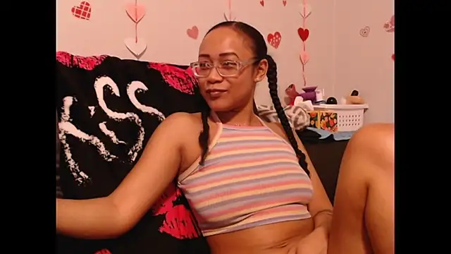 RylHoneyy online show from February 12, 6:19 am