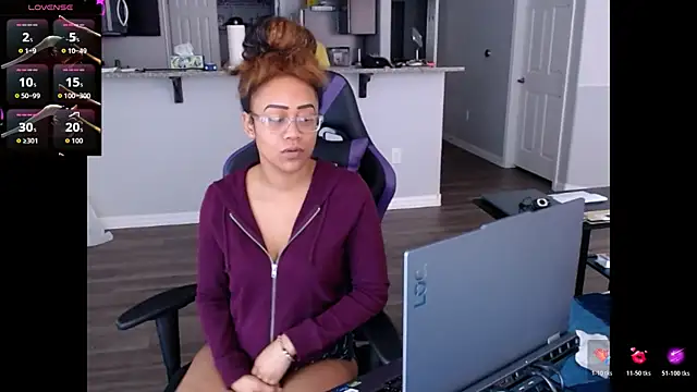 RylHoneyy online show from July 27, 6:48 pm
