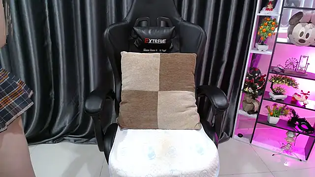 Yuki-yio online show from October 12, 12:42 am