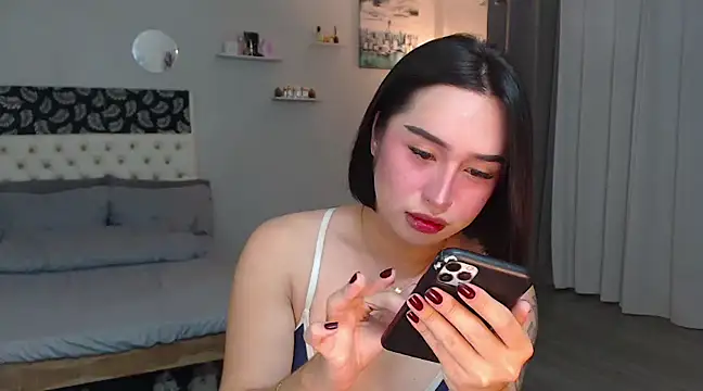 Snapshot of Sexysafarahh chatting on February 13, 3:07 am Sexysafarahh online show from February 13, 3:07 am