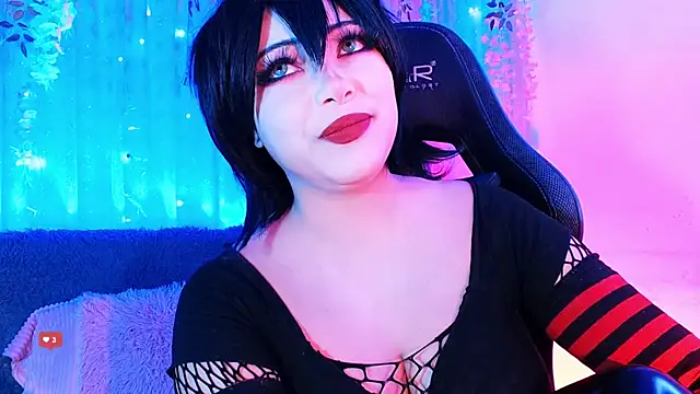 seraphine23 online show from December 11, 3:45 am