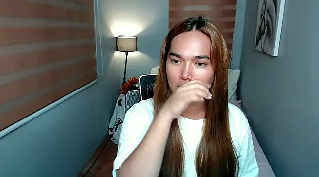 MoaningKylie online show from January 9, 11:25 am