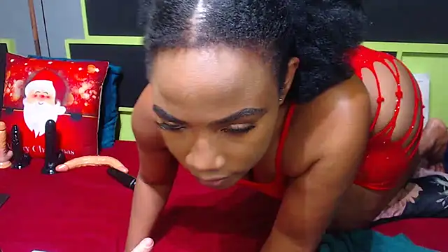 SexyAssDivaxxx online show from January 8, 1:31 pm