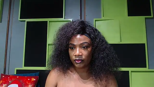 SexyAssDivaxxx online show from January 18, 12:36 pm