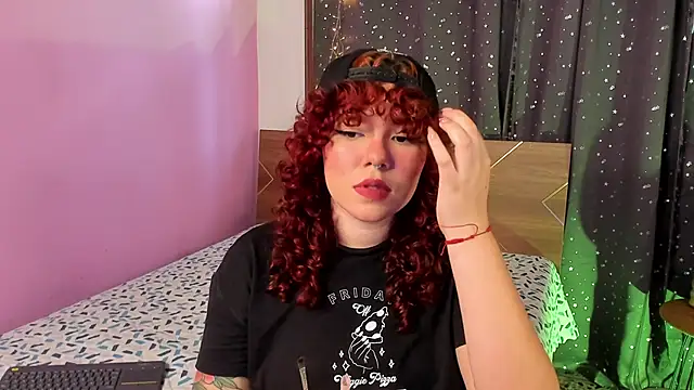 Snapshot of Amy_art chatting on March 14, 6:07 pm Amy art online show from March 14, 6:07 pm