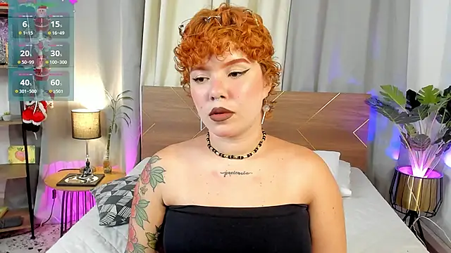 Snapshot of Amy_art chatting on November 26, 8:43 pm Amy art online show from November 26, 8:43 pm