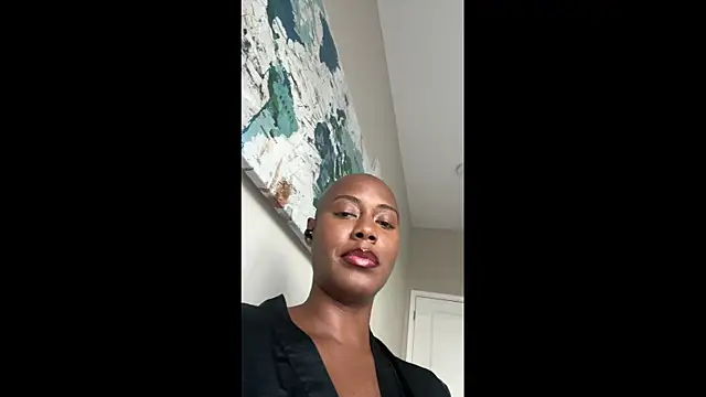 Snapshot of HoneyDripHer chatting on November 22, 7:35 pm HoneyDripHer online show from November 22, 7:35 pm