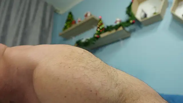 Muscle Bear online show from January 11, 7:49 am