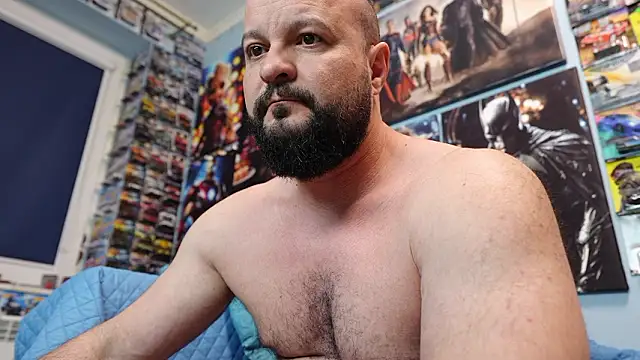 Snapshot of Muscle_Bear chatting on March 24, 5:07 pm Muscle Bear online show from March 24, 5:07 pm