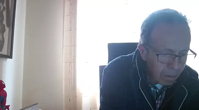 Snapshot of TonyComa chatting on March 8, 3:02 pm TonyComa online show from March 8, 3:02 pm