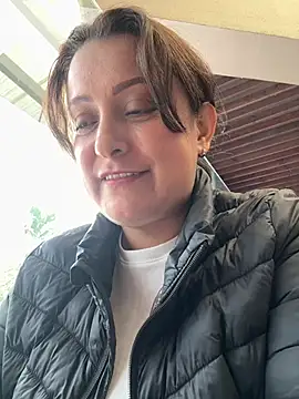 Snapshot of dalila_sandersxxx chatting on April 15, 9:04 pm dalila sandersxxx online show from April 15, 9:04 pm