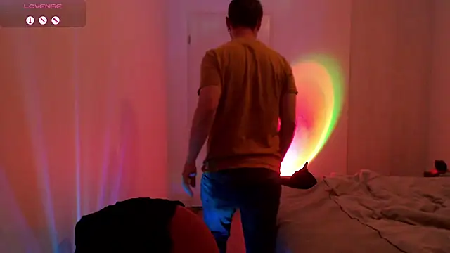 Thomas Mrd online show from October 29, 2:03 am