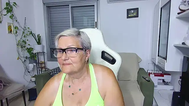 Selenna57 online show from June 4, 5:08 pm