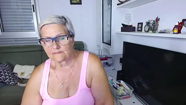 Selenna57 online show from June 10, 4:50 pm