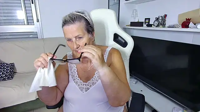 Selenna57 online show from June 24, 5:12 pm