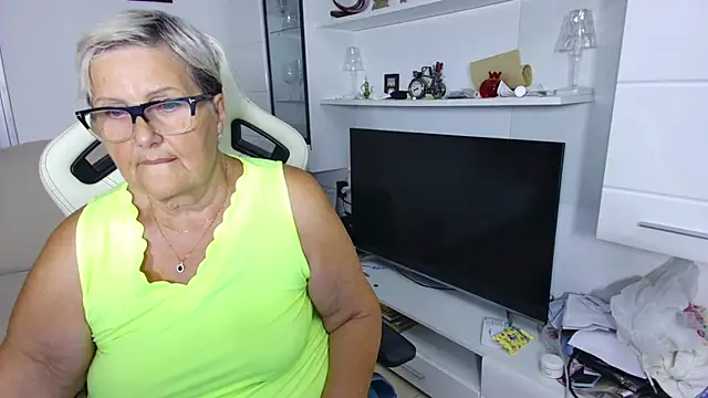 Selenna57 online show from July 5, 5:42 pm