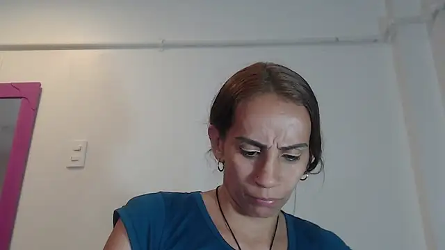 Amber Moore online show from October 23, 1:38 am