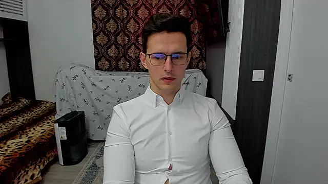 sexxymuscles4u online show from March 11, 10:07 am